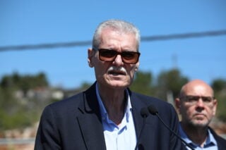 Σε συναγερμό η χώρα για τον καύσωνα: Η προειδοποίηση Τουρνά για τις θερμοκρασίες της Τετάρτης