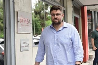 Ζαχαριάδης κατά Μωραΐτη: «Κάνει τον αυτόκλητο πορτιέρη στο κόμμα Τσίπρα»