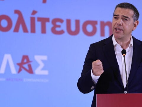 ΕΛΑΣ: Γιατί η κυβέρνηση βάζει στο στόχαστρο τον Αλέξη Τσίπρα