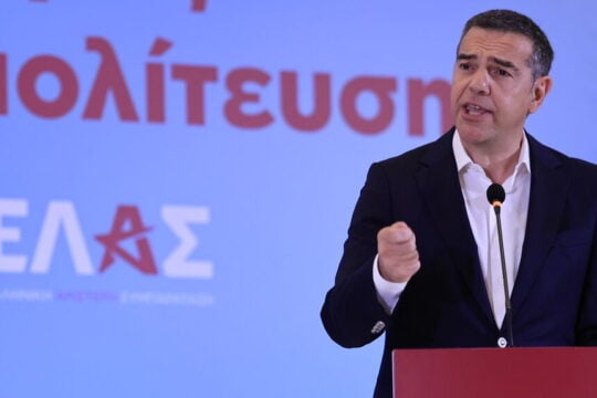 ΕΛΑΣ: Γιατί η κυβέρνηση βάζει στο στόχαστρο τον Αλέξη Τσίπρα