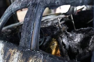 Πρώην βουλευτής ΝΔ για την επίθεση στο σπίτι του: «Κάμερες κατέγραψαν το άτομο που άφησε τα γκαζάκια»