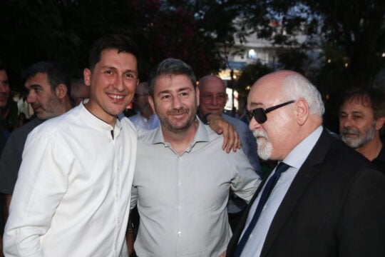 Το πάρτι του Παύλου Χρηστίδη για τη γιορτή του – Ποιοι έδωσαν το παρών [εικόνες]