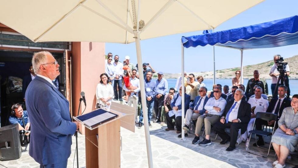 Ανακήρυξη του ΠτΔ σε επίτιμο δημότη Αγαθονησίου: «Η Ελλάδα αρχίζει από τους τόπους των συνόρων»