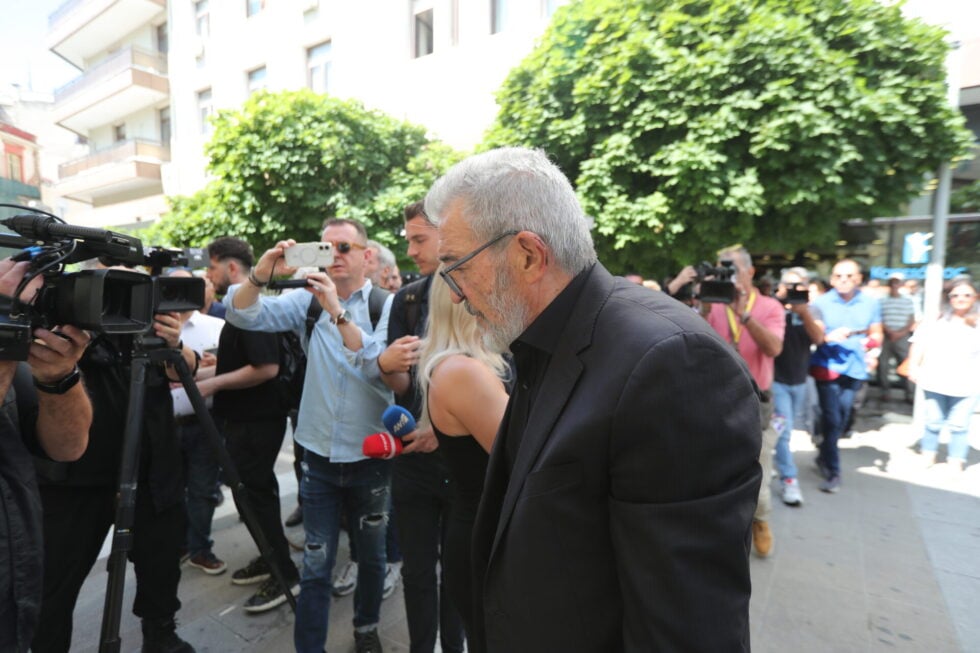 Σε κλίμα οδύνης το τελευταίο αντίο στη Βάγια Νέστορα [εικόνες – βίντεο]