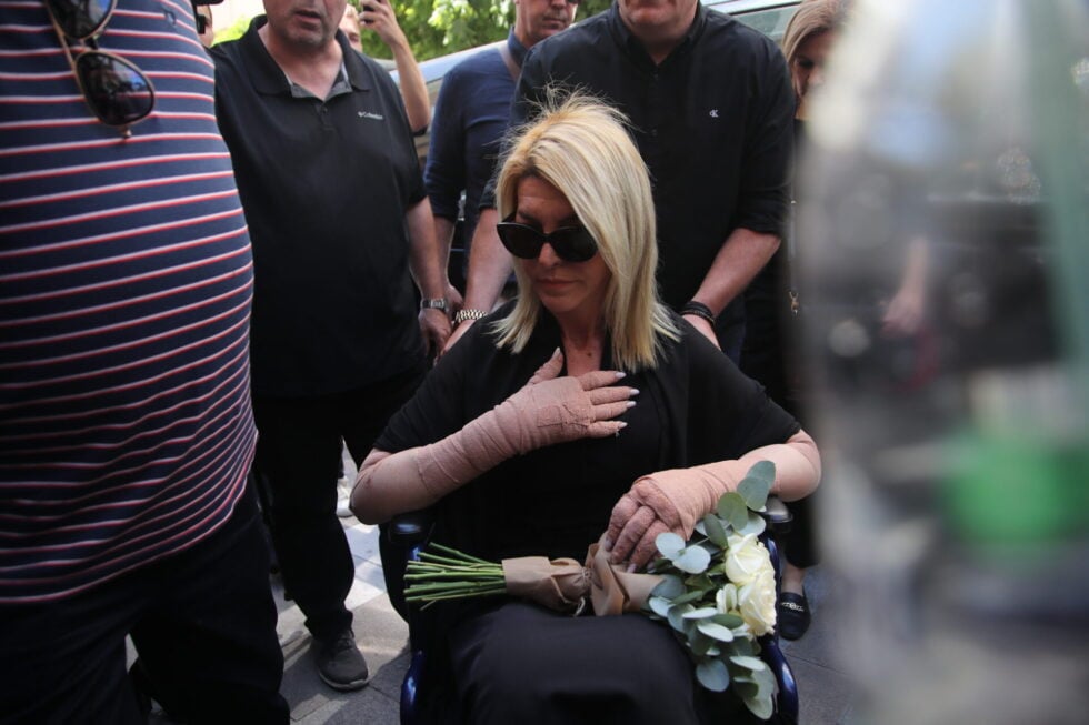 Το συγκινητικό αντίο της Αφροδίτης Νέστορα στη μητέρα της: «Σας ευχαριστώ όλους, ήταν υπέροχος άνθρωπος»