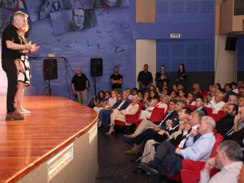 Έπαινοι Αθερίδη σε Χρυσοχοΐδη για τη Marfin: «Γελούσα με το ελληνικό FBI, σήμερα τα παίρνω όλα πίσω»