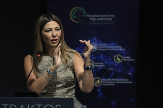 Τυφώνας στην Ανωτάτη Σχολή Καλών Τεχνών για την πρυτανική διοίκηση