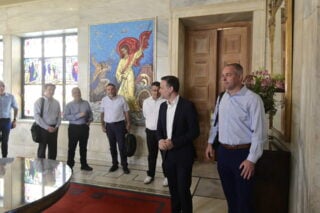 Ρωγμές στην Κυψέλη: Νέες παραδοχές και υποσχέσεις στους κατοίκους