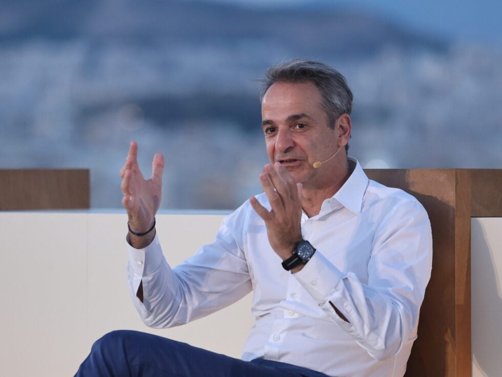 Μητσοτάκης: Επιμένει για εκλογές την άνοιξη του 2027 – Αιχμές «γαλάζιων» βουλευτών για τον ΟΠΕΚΕΠΕ