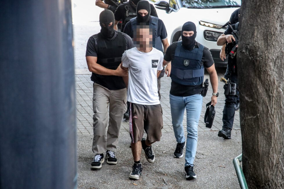 Υπόθεση Νέστορα στη Θεσσαλονίκη: 18 προσαγωγές μετά την ένταση στα δικαστήρια