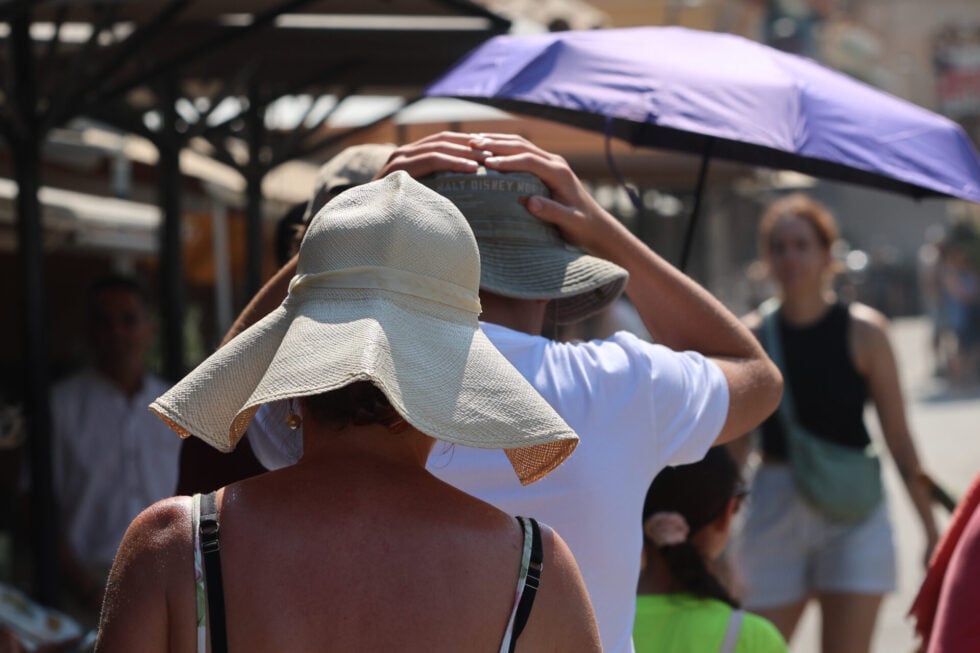 Ζέστη και υψηλές θερμοκρασίες στο κέντρο της Αθήνας. Δευτέρα 20 Ιουλίου 2026 (ΓΙΑΝΝΗΣ ΠΑΜΑΓΟΠΟΥΛΟΣ/ EUROKINISSI)