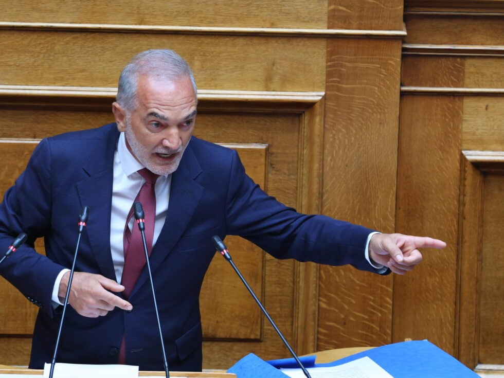 Το φάντασμα της Novartis πάνω από το Μαξίμου: Ο Σαλμάς βγάζει από το αρχείο την εμπλοκή Γεωργιάδη