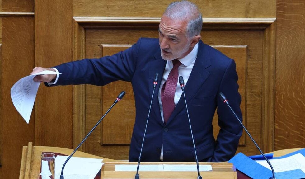 Βαριές καταγγελίες Σαλμά κατά Γεωργιάδη για δωροδοκία και διαπλοκή: «Να ξανανοίξει η υπόθεση Novartis»
