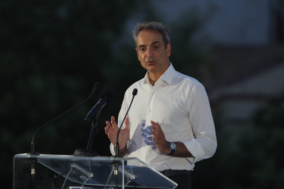 Μητσοτάκης προς Έλληνες εξωτερικού: «Την Άνοιξη του 2027 οι εκλογές – Θυμηθείτε ποιος πάλεψε για τη συμμετοχή σας» [εικόνες]