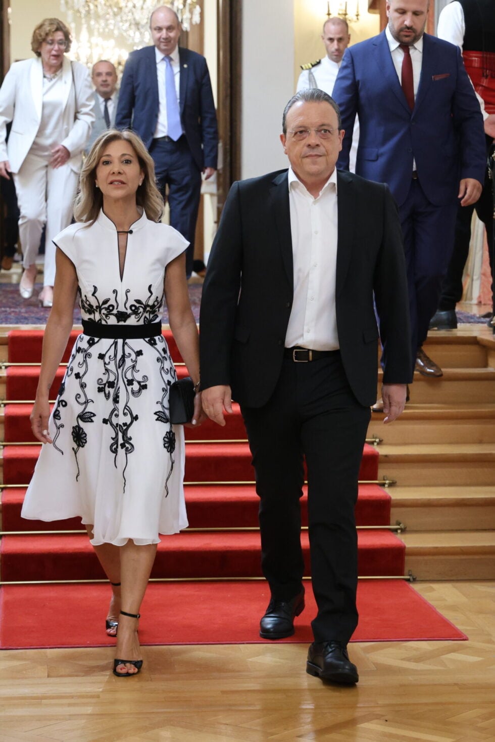 Δεξίωση για τα 52 χρόνια της Δημοκρατίας: Οι παρουσίες, οι ηχηρές απουσίες και το μήνυμα Τασούλα [εικόνες – βίντεο]