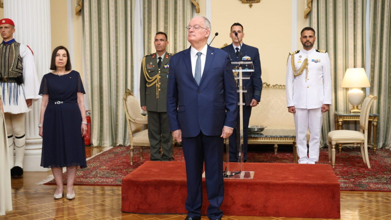 Δεξίωση για τα 52 χρόνια της Δημοκρατίας: Οι παρουσίες, οι ηχηρές απουσίες και το μήνυμα Τασούλα [εικόνες – βίντεο]