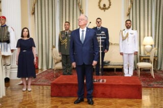 Τασούλας στη δεξίωση για τη Δημοκρατία: Δεν έχουμε ακόμα ανακάμψει από τον διχασμό της κρίσης [εικόνες – βίντεο]