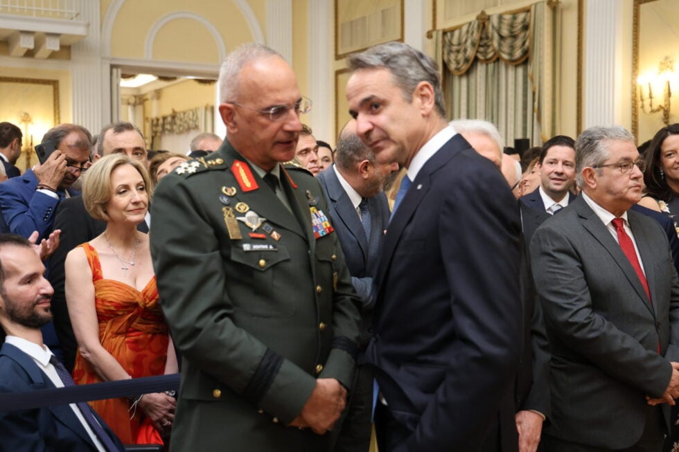 Δεξίωση για τα 52 χρόνια της Δημοκρατίας: Οι παρουσίες, οι ηχηρές απουσίες και το μήνυμα Τασούλα [εικόνες – βίντεο]