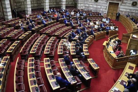 Πεδίο άσκησης πολιτικής επιρροής η Δικαιοσύνη