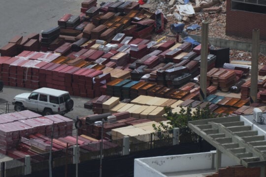 Φρίκη δίχως τέλος στη Βενεζουέλα: Ξεπέρασαν τους 3.500 οι νεκροί στα συντρίμμια