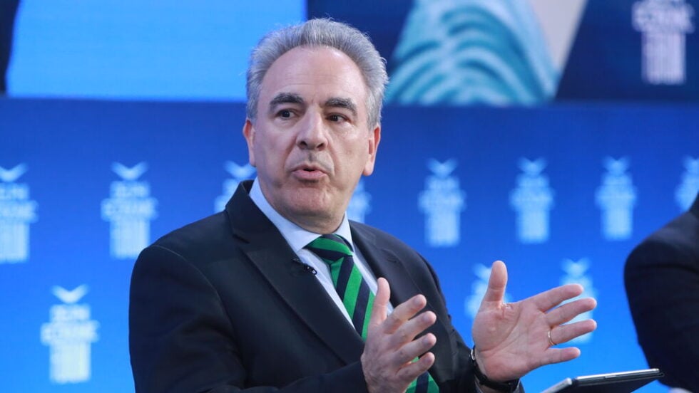 Η κυβέρνηση στον… τάκο με τη φάρσα στον Ντόκο: Πώς οι Ρώσοι φαρσέρ εξευτέλισαν τις ελληνικές αρχές