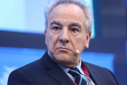 Η φάρσα του Μαξίμου