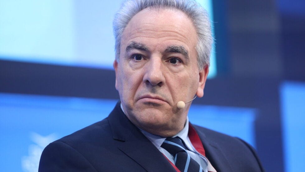Η φάρσα του Μαξίμου
