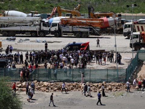 Η οικογένεια Τραμπ προκαλεί ανεπανόρθωτες ζημιές στην Αλβανία – «Σφαγή της βιοποικιλότητας»