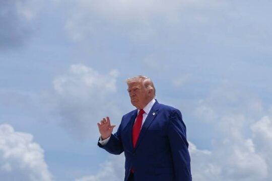 CNN: Γιατί ο Τραμπ μπλόκαρε την πυρηνική συμφωνία με τη Σαουδική Αραβία από το πρώτο 24ωρο