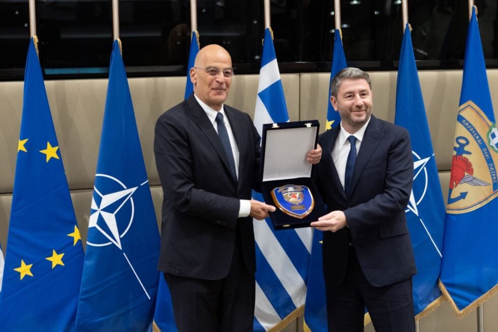 Συναντήσεις Ανδρουλάκη με Δένδια- Γεραπετρίτη: «Δεν φτάνει να σηκώνεις μόνο τα τηλέφωνα στις 3 το πρωί»