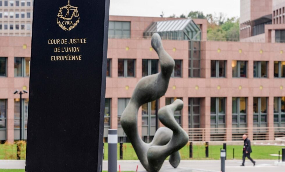 Αγωγές SLAPPs: Η Ελλάδα «φλερτάρει» με το να οδηγηθεί στο Ευρωπαϊκό Δικαστήριο