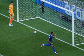 Μουντιάλ 2026: Οι Τρικολόρ στους «8» με οδηγό τον Μπαπέ – Κέρδισε το χειροκρότημα η Παραγουάη