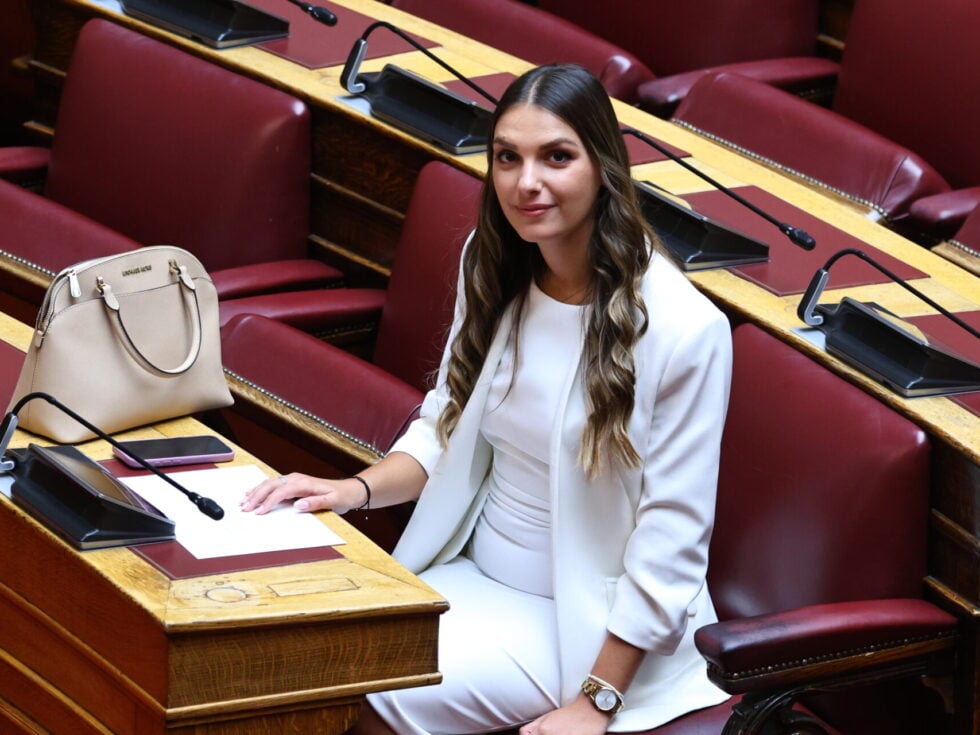 Η Μυρτώ Κοροβέση αποχώρησε από τους Δημοκράτες του Κασσελάκη: «Συγκεχυμένη η πολιτική του κόμματος»