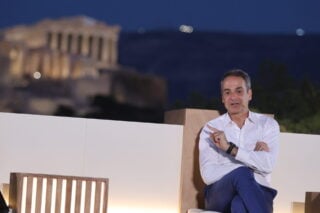 Μητσοτάκης κατά «λαϊκιστών»: Με μετριοπαθή πολιτική μπορείς να τους νικήσεις και να κερδίσεις τις εκλογές