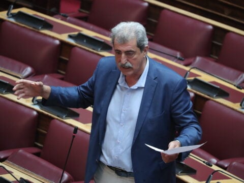 Πολάκης για το πρωτοσέλιδο της «Εφ.Συν.»: Το παρακράτος που έστησε ο Μητσοτάκης επιδότησε 250.000 ανύπαρκτα μοσχάρια