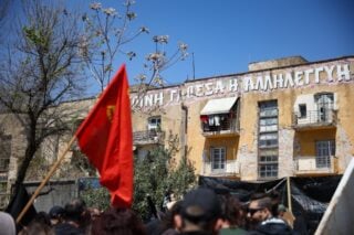 Μεγαλείο ψυχής από την κοινότητα των Προσφυγικών: Προσφέρει φιλοξενία στους πληγέντες των Πετραλώνων