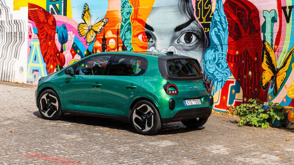 Renault Twingo Electric E-Tech: Επέστρεψε και έχει «ρεύμα»