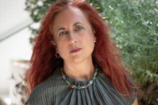 Σοφία Φαλιέρου στην «Εφ.Συν.»: «Κοιτάζουμε τον κόσμο μέσα από τον χορό»