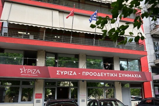 Στον αέρα η Κεντρική Επιτροπή του ΣΥΡΙΖΑ: Το μπαράζ παραιτήσεων και οι αντικρουόμενες δηλώσεις