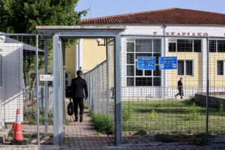 Τέμπη: «Είναι δογματικώς εσφαλμένη η πρόταση της εισαγγελέως», λένε οι συνήγοροι των κατηγορούμενων