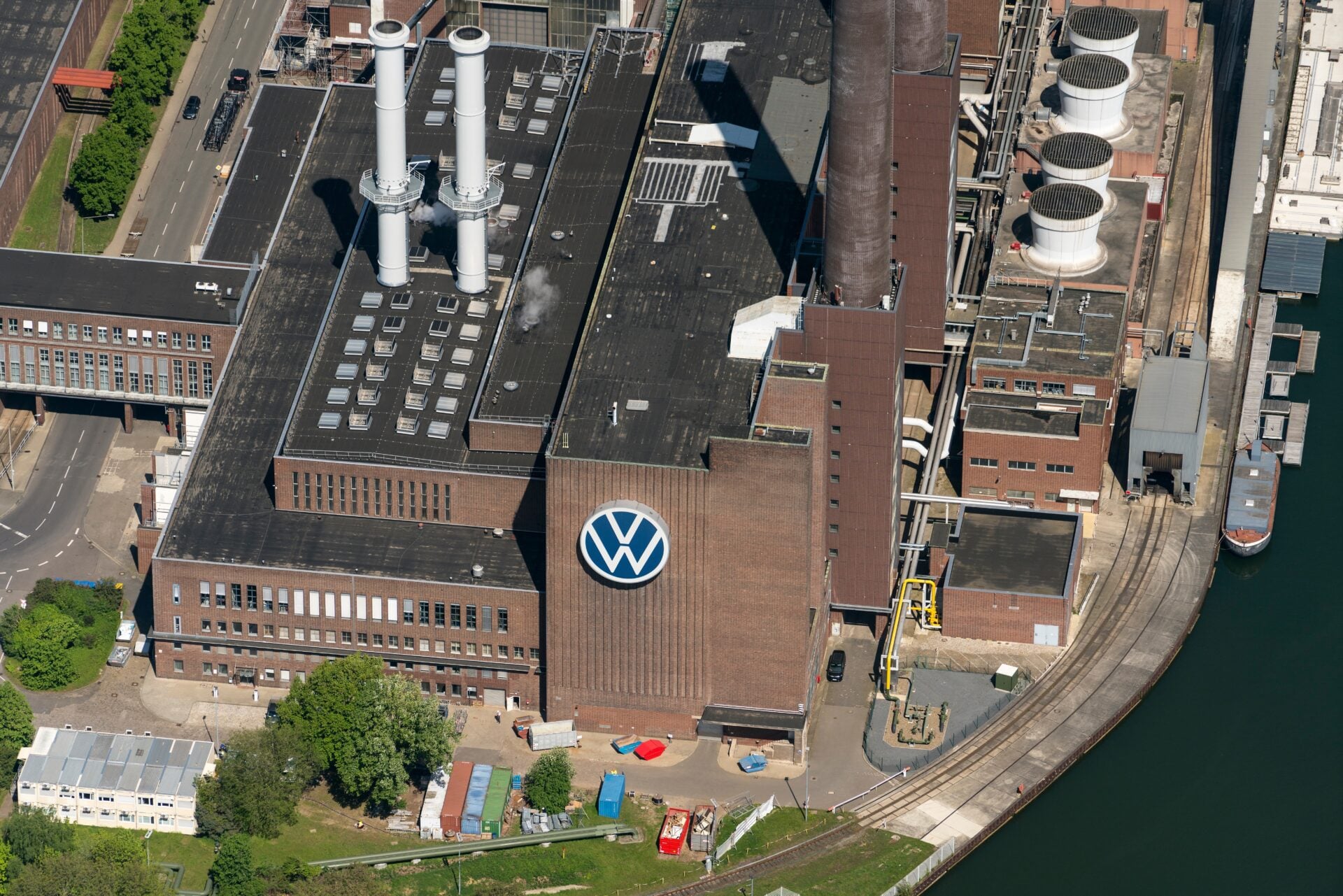 Η Volkswagen ζητά από την Ε.Ε. την άμεση επιβολή επιπλέον δασμών στα κινεζικά plug-in υβριδικά οχήματα