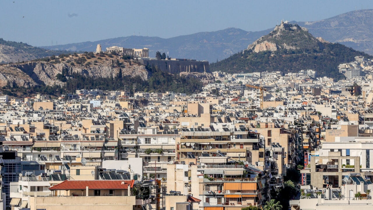 Αγορά ακινήτων: Σπίτια μεσαίου μεγέθους προτιμούν οι αγοραστές – Τι δείχνουν τα στοιχεία για την Αθήνα