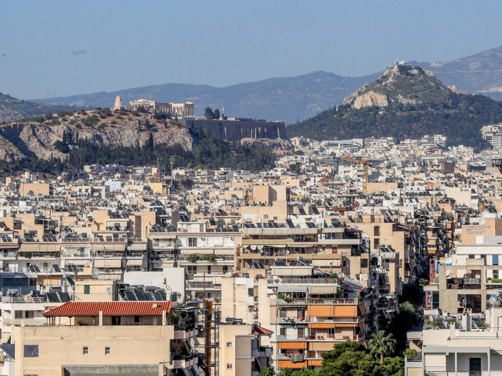 Αγορά ακινήτων: Σπίτια μεσαίου μεγέθους προτιμούν οι αγοραστές – Τι δείχνουν τα στοιχεία για την Αθήνα