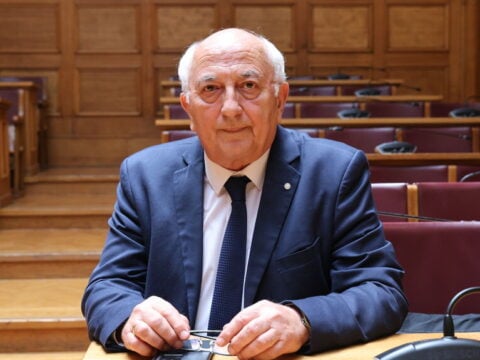 Ο Γιάννης Αμανατίδης στην «Εφ.Συν.»: «Επιστρέφουμε στην κοινωνία με θέσεις και λύσεις»