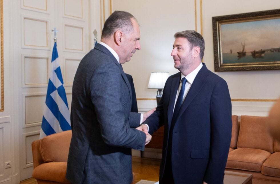 Συναντήσεις Ανδρουλάκη με Δένδια- Γεραπετρίτη: «Δεν φτάνει να σηκώνεις μόνο τα τηλέφωνα στις 3 το πρωί»