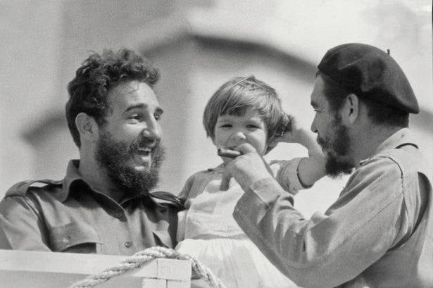 «Σοσιαλισμός ή θάνατος»: Εκατό χρόνια από τη γέννηση του Φιντέλ Κάστρο