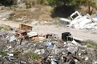 Χαλκιδική: Επείγουσα έρευνα για «ανεξέλεγκτες χωματερές» σε περιοχές της Σιθωνίας
