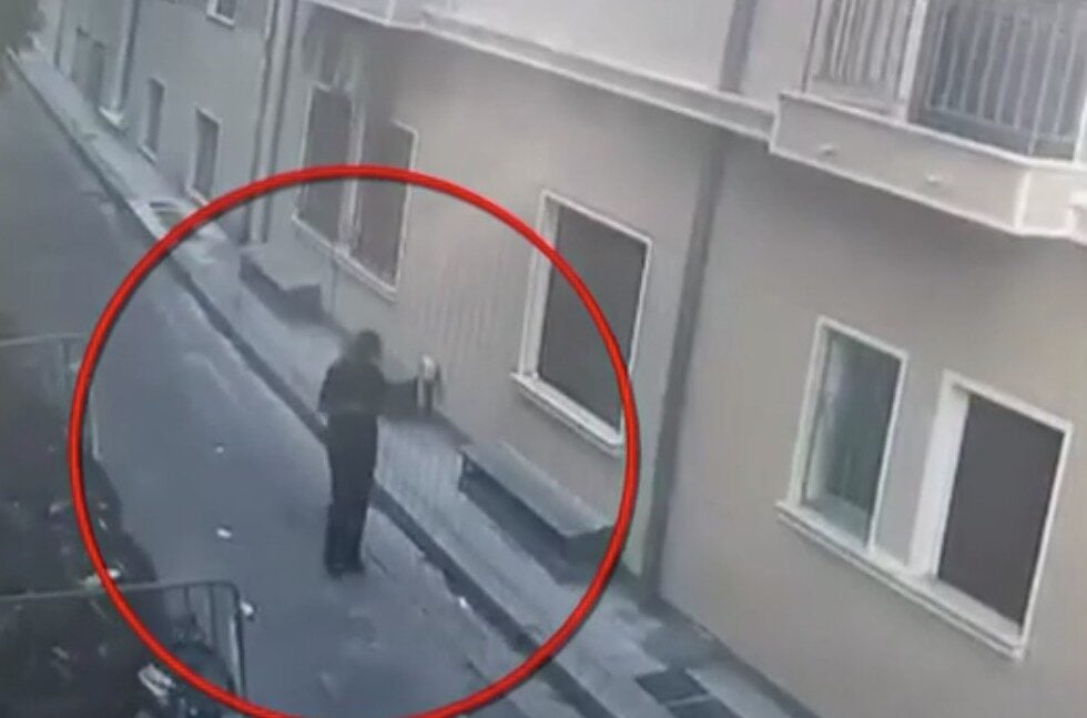Ο 28χρονος Τούρκος εκτελεστής περιφερόταν στα Εξάρχεια / Glomex / ΣΚΑΪ