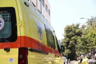 Ανείπωτη τραγωδία στη Χαλκιδική: Νεκροί γυναίκα και βρέφος σε τροχαίο με βυτιοφόρο