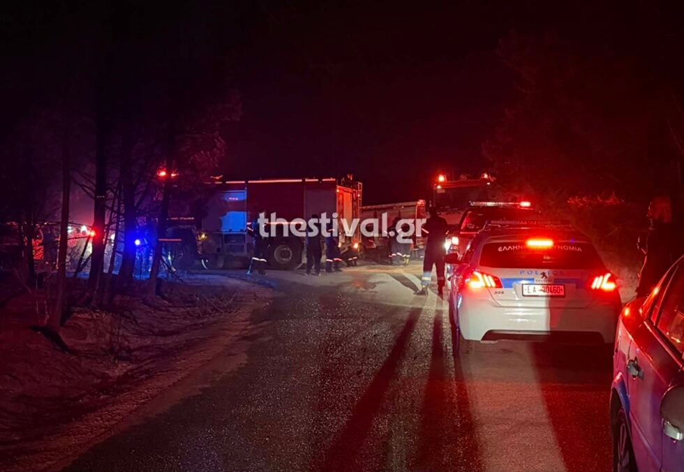 Ανείπωτη τραγωδία στο Ωραιόκαστρο: Πώς βρέθηκαν νεκροί πατέρας και γιος μετά τη μεγάλη πυρκαγιά [εικόνες – βίντεο]